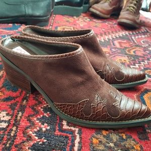 Western mules